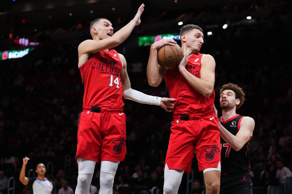 在强敌面前 在强敌面前