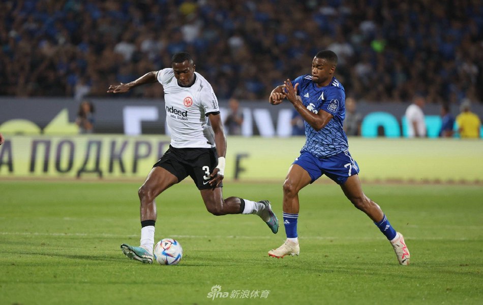 而锋线组合 而锋线组合